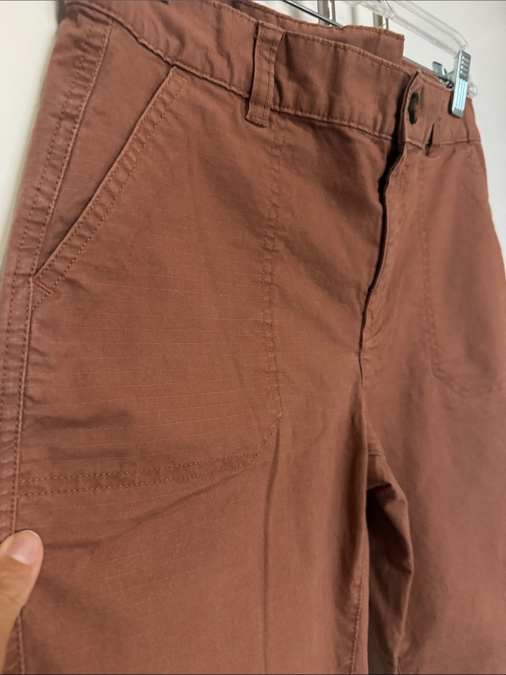 Eddie Bauer Women's Ankle Chinos in Rust Brown - Picture 3 of 4